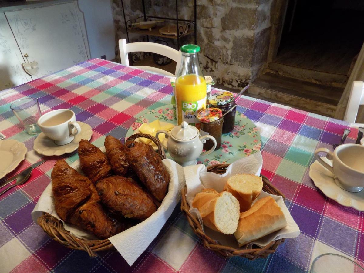 Soudat B&B Chez Phil Et Cathy מראה חיצוני תמונה